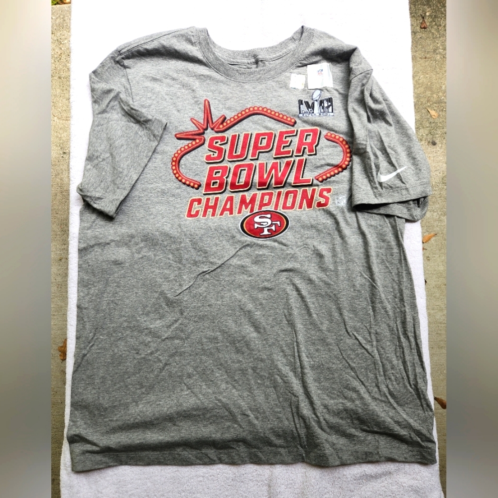 SAN FRANCISCO 49'ERS|Nike Super Bowl LVIII Champions Tee Shirt|Men's Size XL